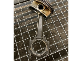 Píst Dodge RAM pro benzínový motor 5.7 EZH