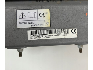 Подушка безопасности для колен 7030A31752 Mitsubishi Outlander