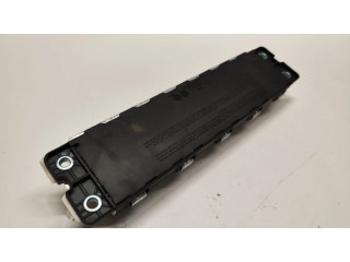 Подушка безопасности для колен 2058600302   Mercedes-Benz C W205