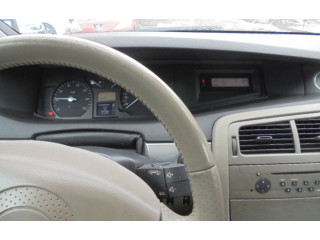 Přístrojová deska Renault Vel Satis 2004