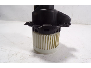 Вентилятор печки    272107379R   Dacia Sandero