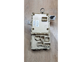 Блок предохранителей  892210F010, 2191822183   Toyota Corolla Verso E121    