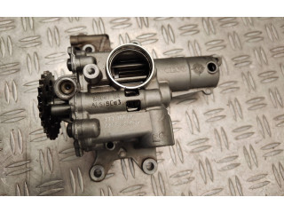 Масляный насос  D5244t15 31330979, 16804704  Volvo V60 