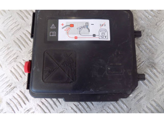 Блок предохранителей  9824510780, 4446   Peugeot 2008 II    