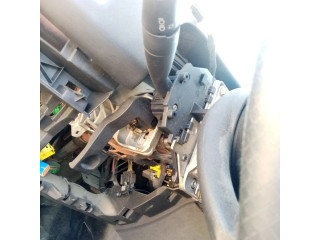 Ручка стеклоочистителей    Citroen C4 Aircross