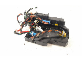 Блок предохранителей  2049009101, 2049004203   Mercedes-Benz GLK (X204)    