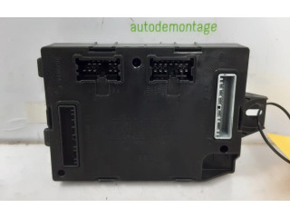 Pojistková skříňka 284B15944R, 284B11429R Renault Captur 2016