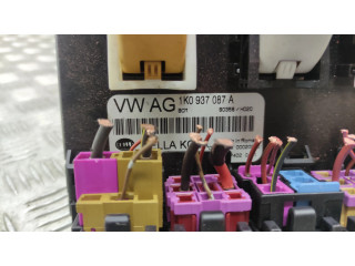 Блок комфорта 1K0937087A   Skoda Superb B6 (3T)   