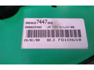 Přístrojová deska Citroen Berlingo 2007 9662744780, 000822402