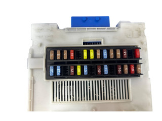 Блок предохранителей 7G9T14C256FA, 30765624AE   Volvo XC70    