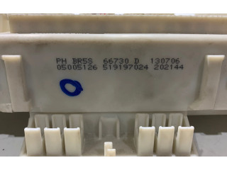 Pojistková skříňka 519197024, 0E08E136 Mazda 3 2007