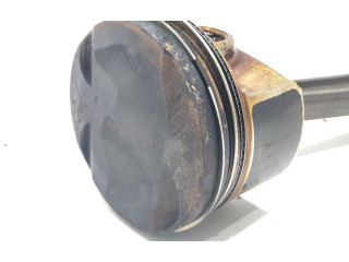 Поршень с шатуном CZD Skoda Octavia Mk3 (5E)