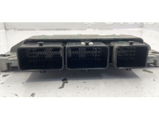 Блок управления двигателя 237D40792R Dacia Spring