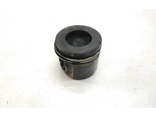 Píst 84L110 BMW 5 GT F07 N57D30A