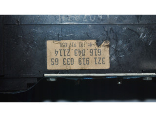 Přístrojová deska Volkswagen PASSAT B2 1984 321919033GS