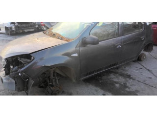 Вентилятор радиатора     214817807R    Dacia Sandero 