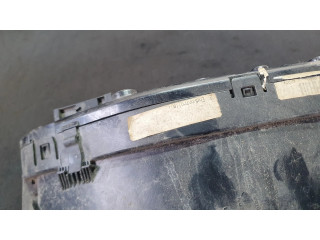 Přístrojová deska Mercedes-Benz E W210 2000 A2105404947, 88311256