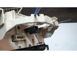 Блок управления климат-контролем Mazda 3 I