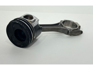 Píst 038G   Volkswagen Caddy    BLS 