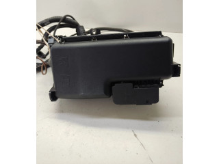 Блок предохранителей  30728132, 30728133   Volvo XC90    