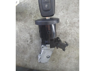 Комплект блоков управления 681037125R Dacia Sandero