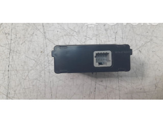 Блок управления 280230033R Dacia Duster