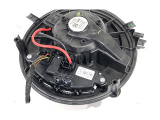 Вентилятор печки    5Q1819021B   Audi A3 S3 8V
