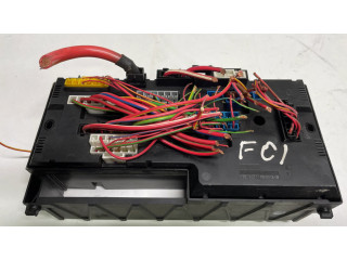 Pojistková skříňka 9210861 BMW 7 F01 F02 F03 F04 2010