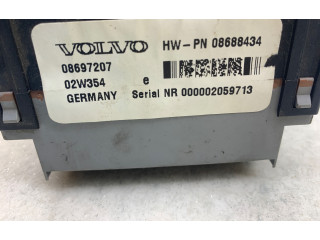 Блок предохранителей 08697207, 08688434 Volvo V70