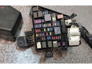 Блок предохранителей DFGVBDC   Subaru Forester SJ    