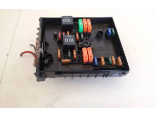 Блок предохранителей 1k0937125a Volkswagen Caddy