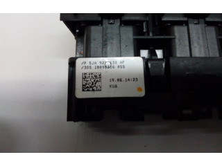 Блок управления двигателя 5JA927132AF   Skoda Rapid (NH)