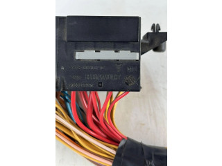 Блок предохранителей 7703297597, 7703297597   Dacia Sandero    