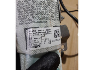 Подушка безопасности в сиденье    Audi A1