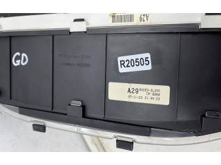 Přístrojová deska Hyundai Grandeur 2007 94003-3l255