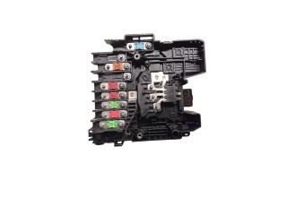 Блок предохранителей 9831821480, E2348991000   Peugeot Expert    