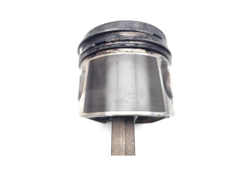 Поршень с шатуном N22A2 N22A2, 05040811 Honda CR-V