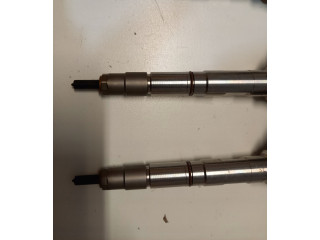 Vstřikovač 04L130277AE   Volkswagen Tiguan     