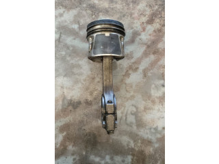  Поршень с шатуном    Nissan X-Trail T32  