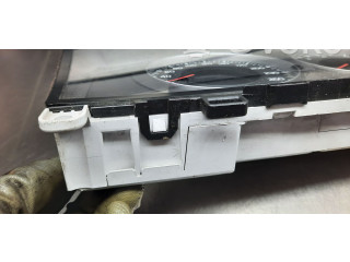 Панель приборов    Volvo V70       