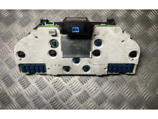 Панель приборов 9472523, 69294240T   Volvo V70       