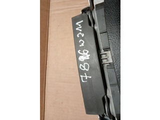 Подушка безопасности водителя    Mercedes-Benz E W211