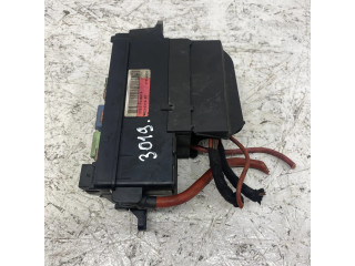 Блок предохранителей 9213372 Mini Cooper Countryman R60