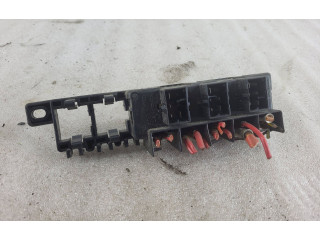 Блок предохранителей  8L0941822A, 890003000   Audi A6 S6 C5 4B    