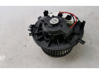 Вентилятор печки    5WB819015A, A0-4068N   Volkswagen Golf VIII