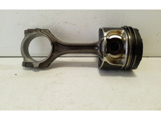 Поршень с шатуном 4n14 M174 Mitsubishi Outlander