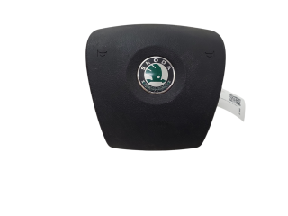 Подушка безопасности водителя 61662050D, 1Z0880201T Skoda Octavia Mk2 (1Z)