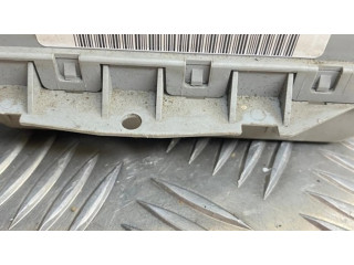 Блок предохранителей 46798118 Fiat Punto (188)