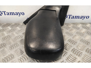 Zpětné zrcátko Nissan Serena 1994