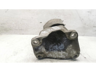 Кронштейн крепления коробки передач